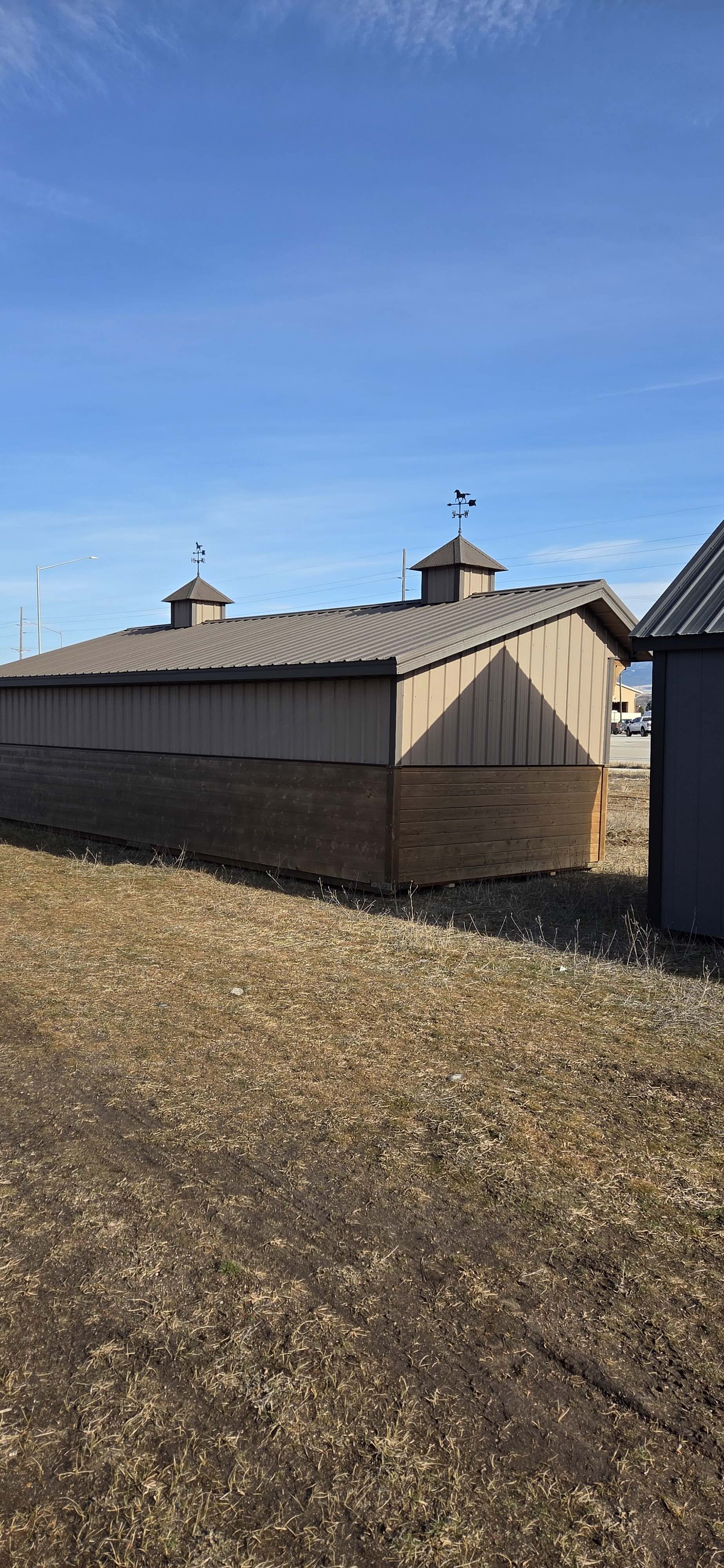 Deluxe Horse Shelter