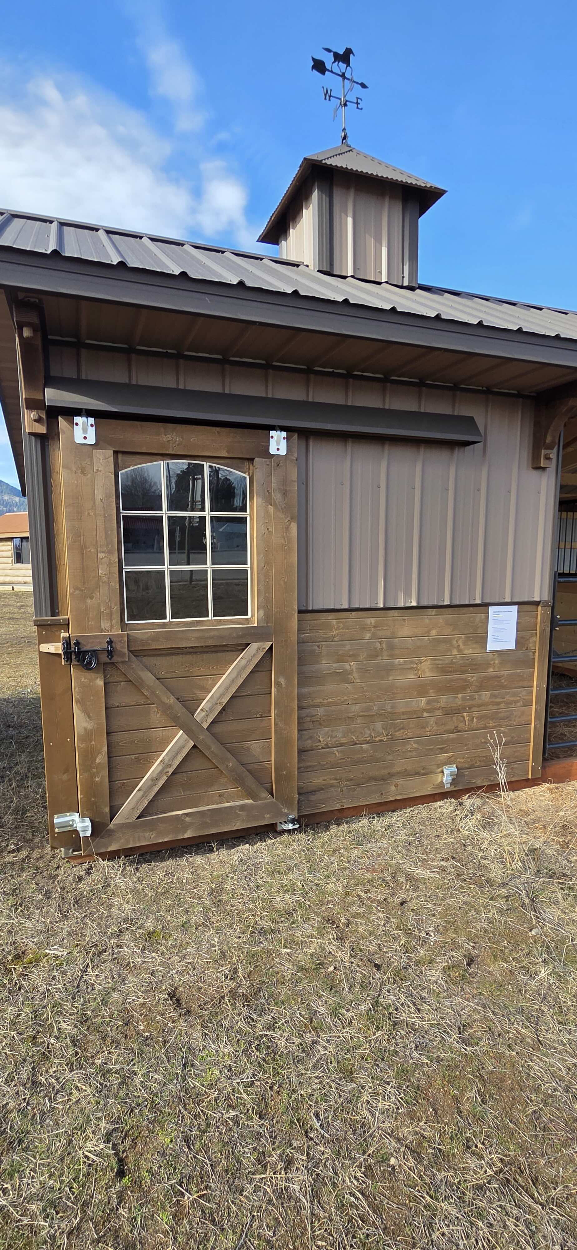 Deluxe Horse Shelter